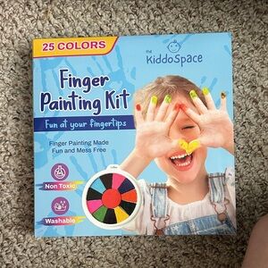 Finger Painting Kit - Multicolor